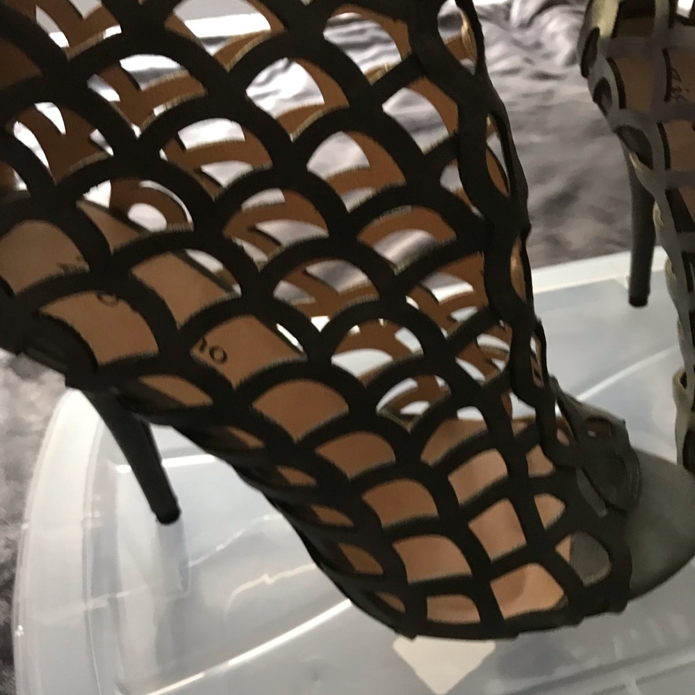 Zigisoho Sandal - image 2